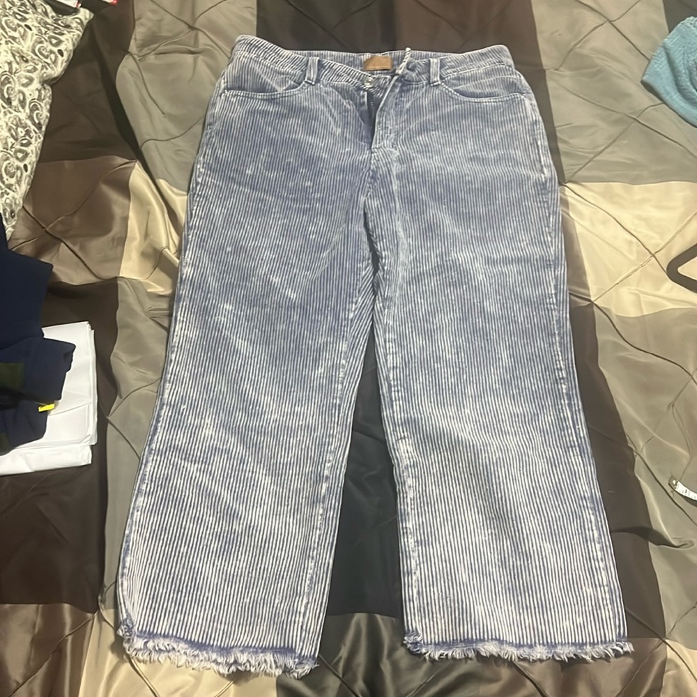 POL Women's Light Blue Striped Cropped Jeans